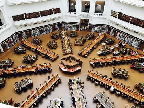 ビクトリア州立図書館